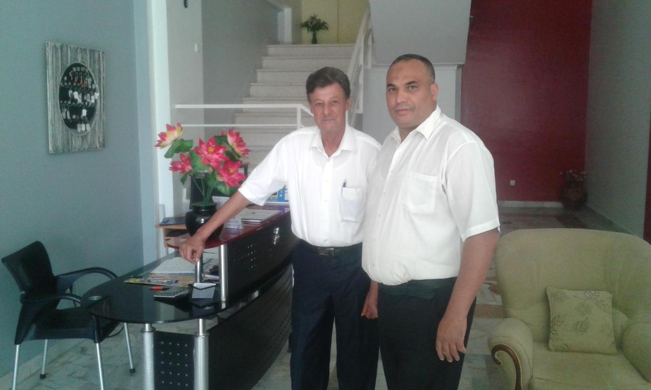 Hotel Remes Κωνσταντίνη Εξωτερικό φωτογραφία